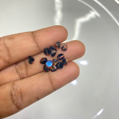 BBB 112 (D) Czech pressed Glass Beads Pinch jet sliperit - (1PC)