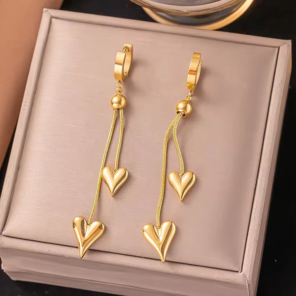 ESJ29A Amour Cascade Hearts 18k Gold PVD plated