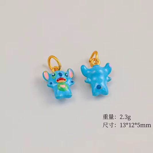 GPC 10 (C) Lilo Stitch Charm - Premium Collectible 18k Gold plated ( 1 pc ) Anti tarnish ( 12:13 mm )