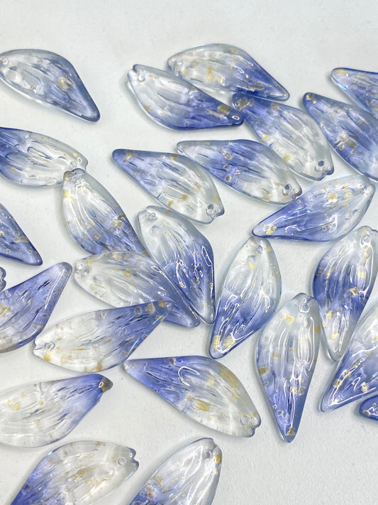 BBB 224 (e) Glittery Ink Blue Leaf Crystal glass bead ( 1 pc ) ( 5:26 mm )