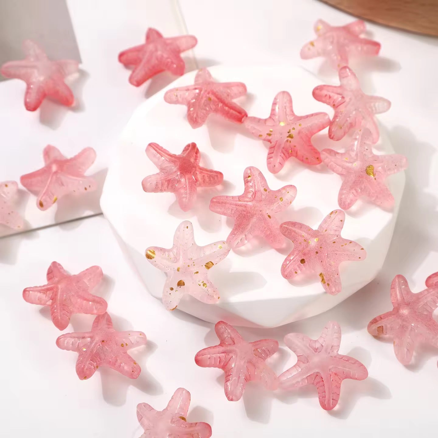 BBB 330 (d) Red Star Fish Shiny Bead ( 1 pc ) UV Plated Acrylic ( 15 mm )