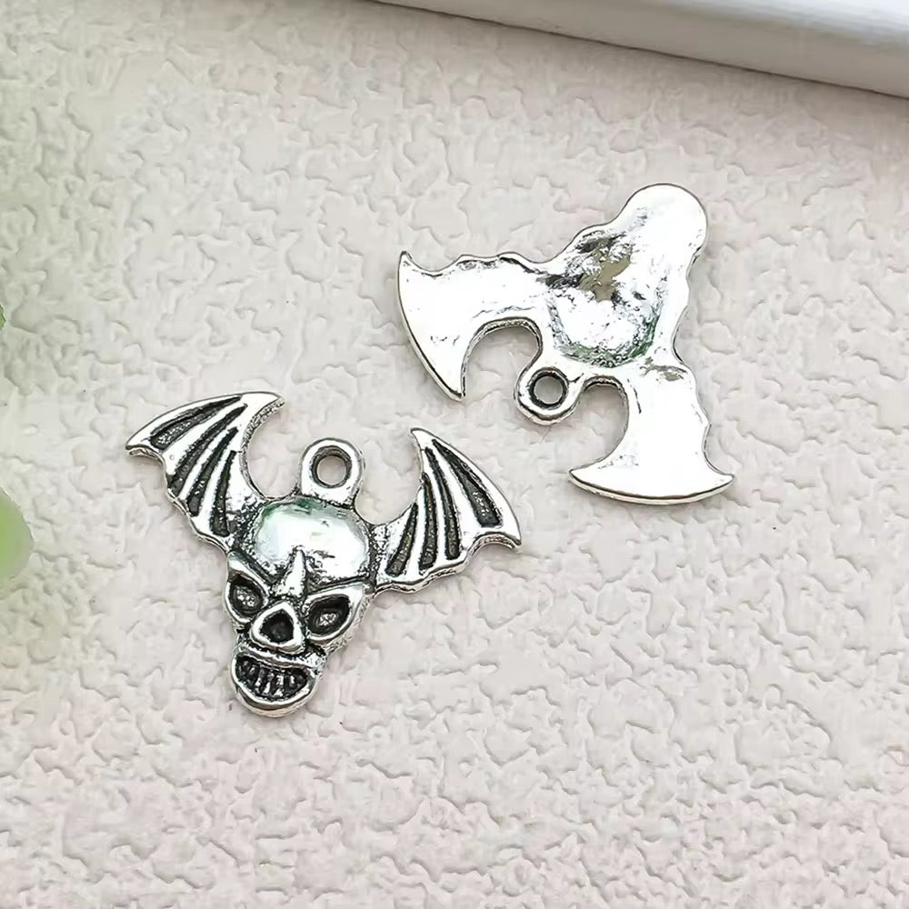 BBB 346 (d) Wings Skull Gothic charm Alloy Premium ( 1 pc ) Anti Tarnish ( 24*17 mm )