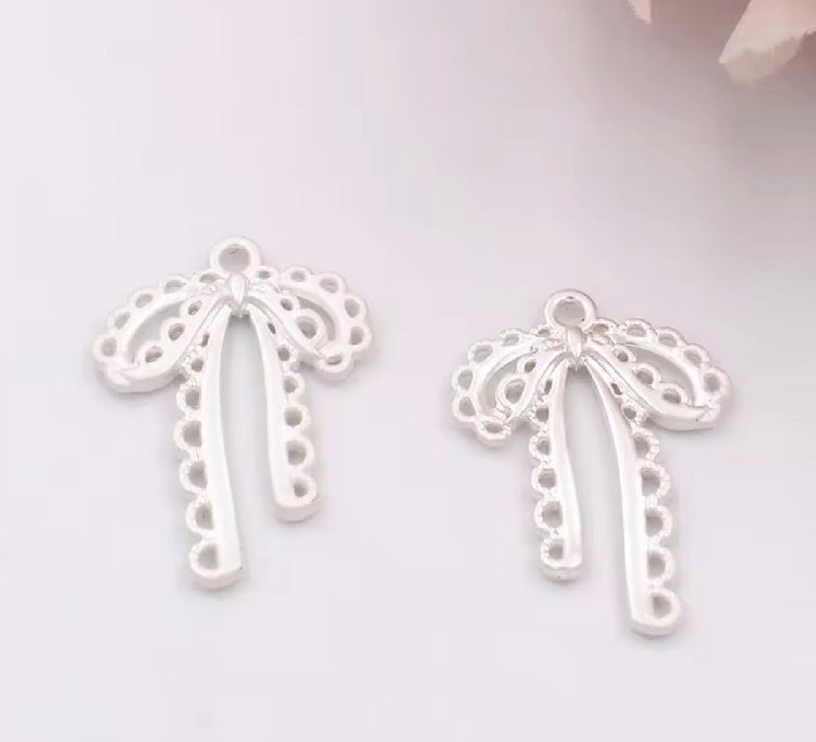 APC04X Bow Spray painted Charm ( 1 pc ) High Quality Alloy ( 28:20 mm )