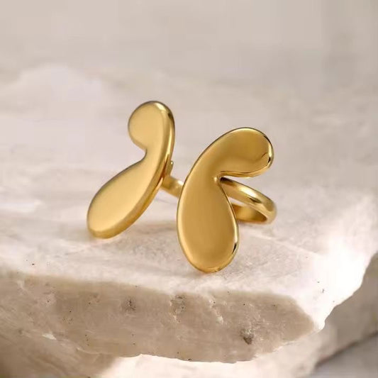 SJ 662 Butterfly Chunky Ring Adjustable - premium style - 18k Gold PVD plated stainless steel - Anti tarnish