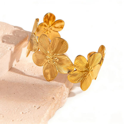 SJ 1139 Big Cuff bracelet - 18k Gold PVD plated stainless steel - Anti tarnish