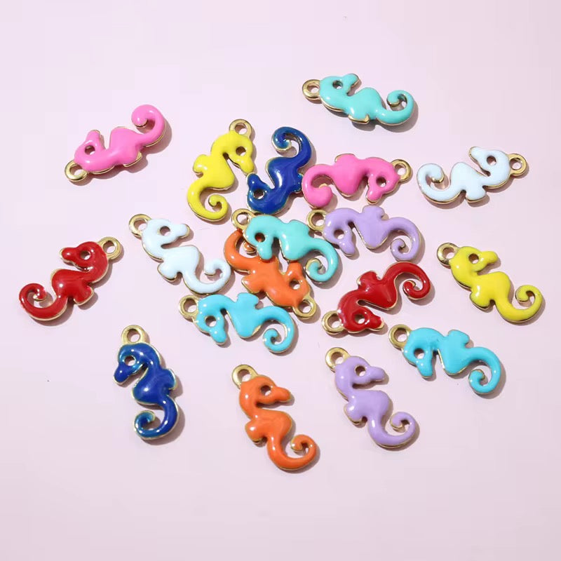 BBB 244 (d) Red Sea Horse Enamel Tiny Charm 18K Gold PVD plated stainless steel ( 1 piece ) Anti tarnish ( 12:6 mm )