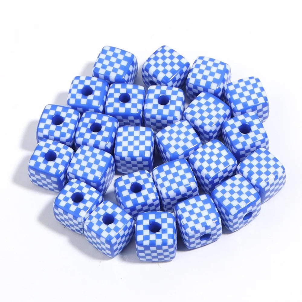 AB76 Grid square 13mm uv plated shiny Acrylic bead ( 1 pc )
