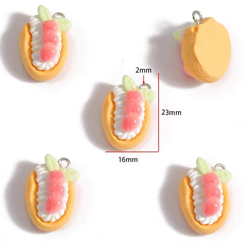 BBB 395 (d) Pastry Resin charm ( 1 pc )