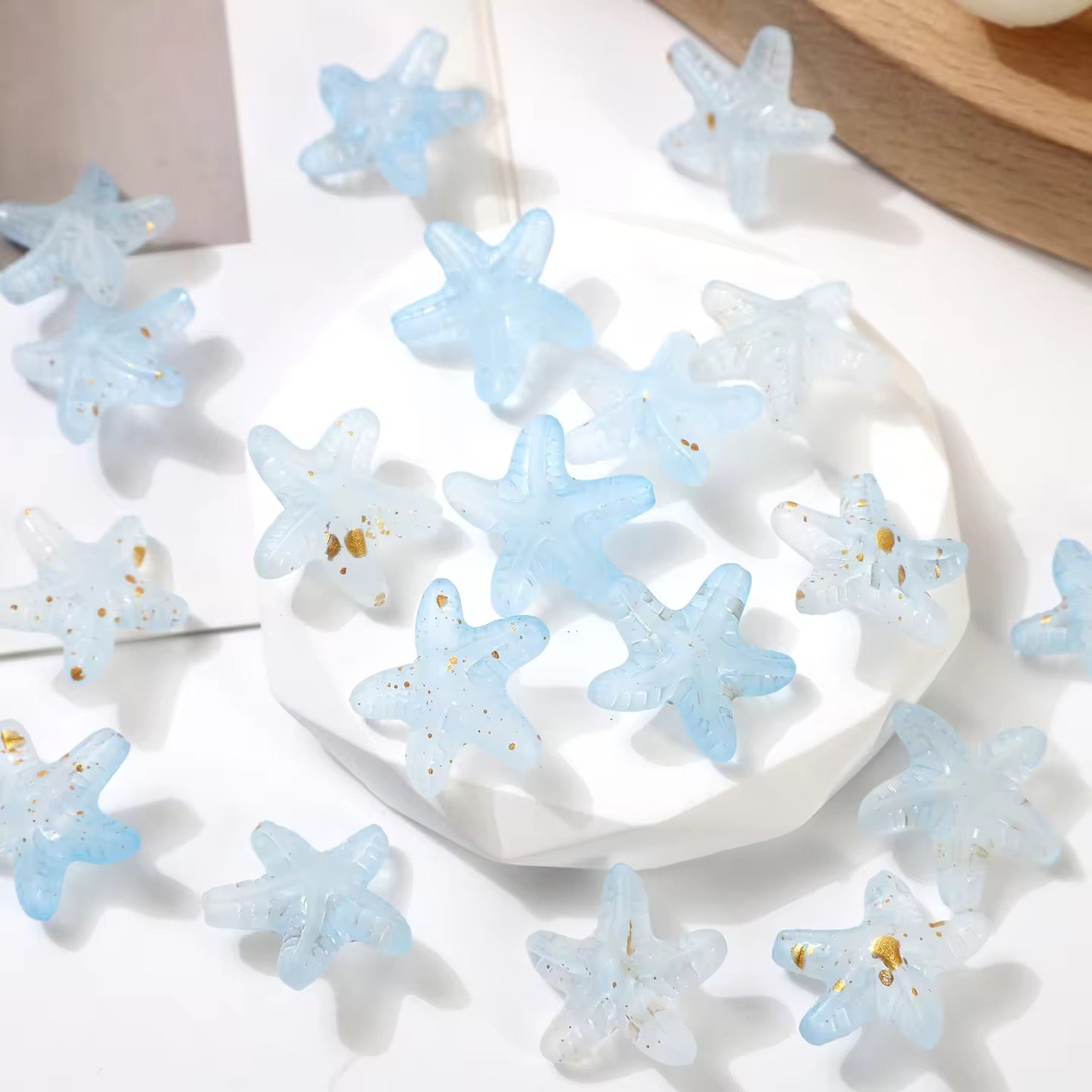 BBB 330 (e) Light Blue Star Fish Shiny Bead ( 1 pc ) UV Plated Acrylic ( 15 mm )