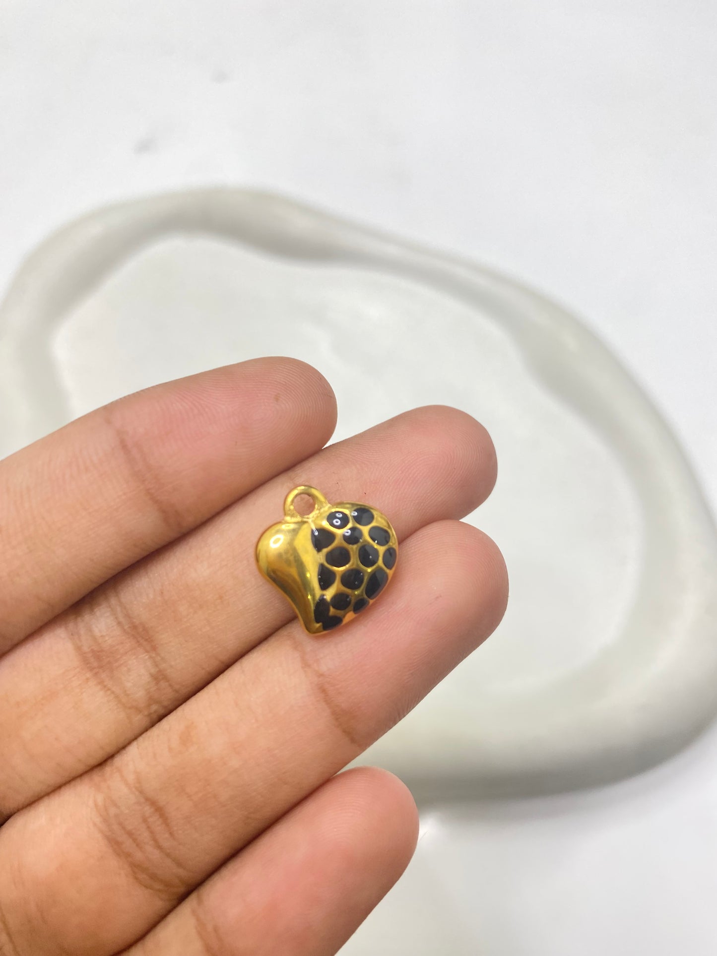 SS 2551 Heart charm 18k gold plated stainless steel ( 1 piece ) Anti tarnish