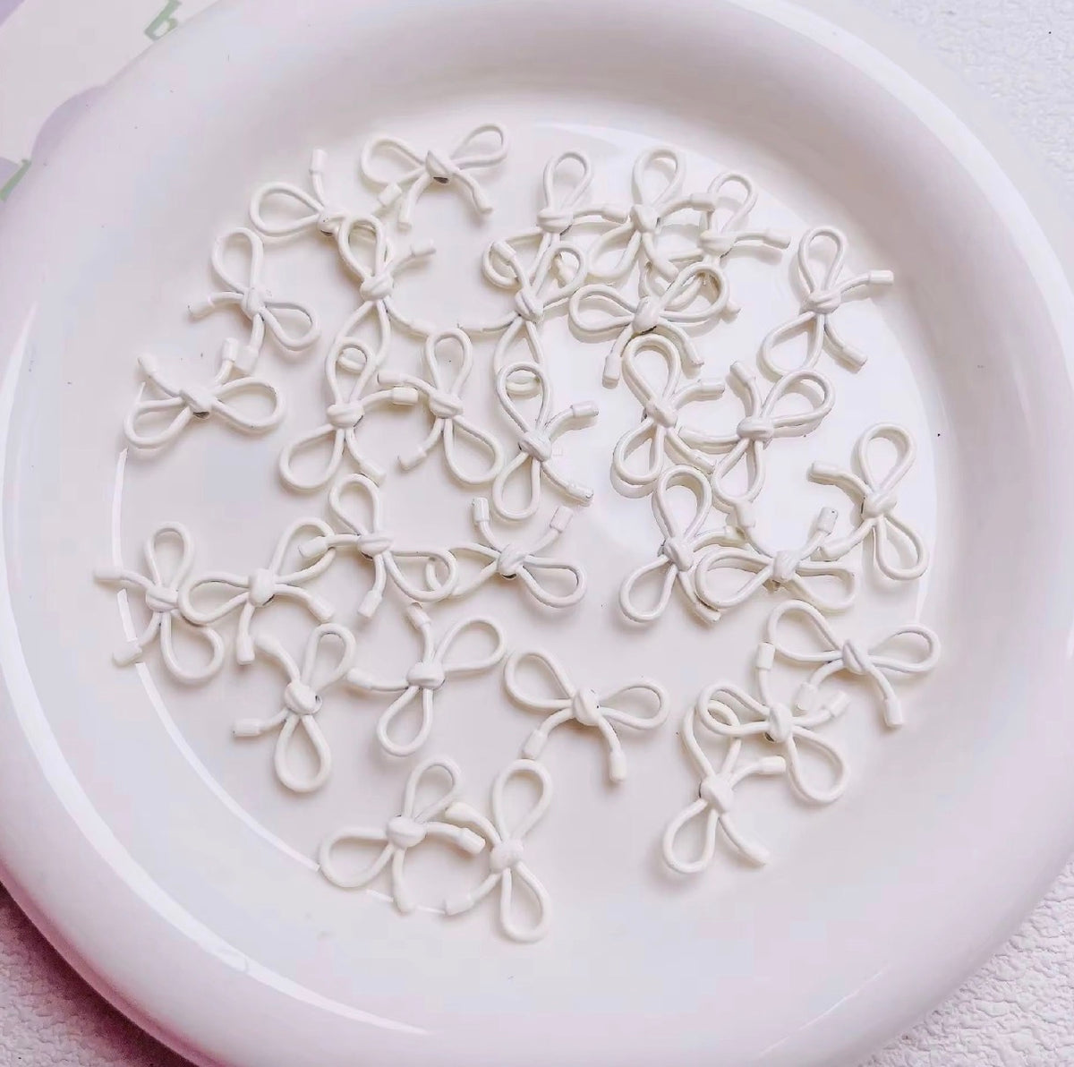AC04Y Butterfly knot vertical hole bead ( 1 pc )