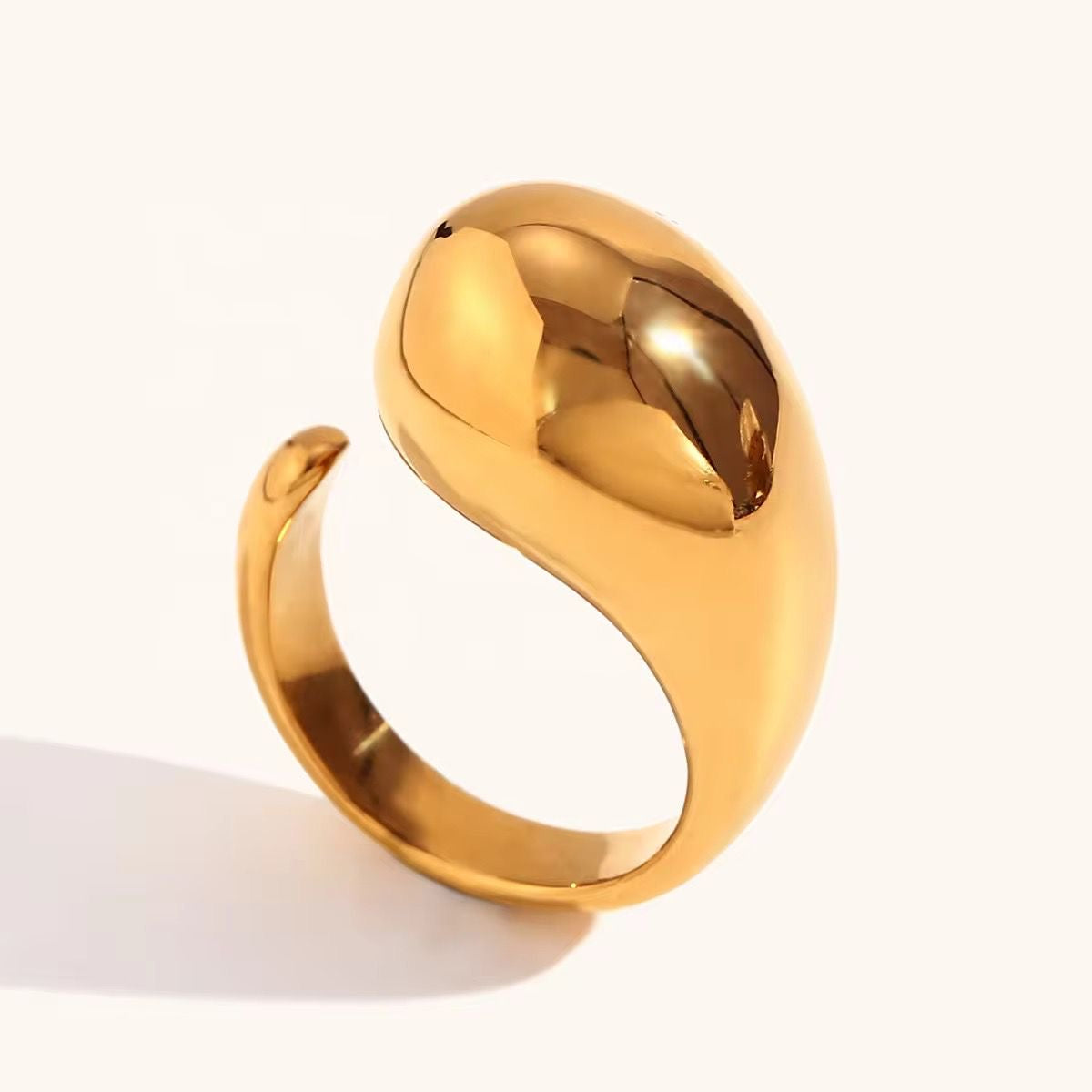 SJ 494 - Minimalistic Teardrop ring - premium collection - 18k Gold PVD plated stainless steel - Anti tarnish - Wholesale