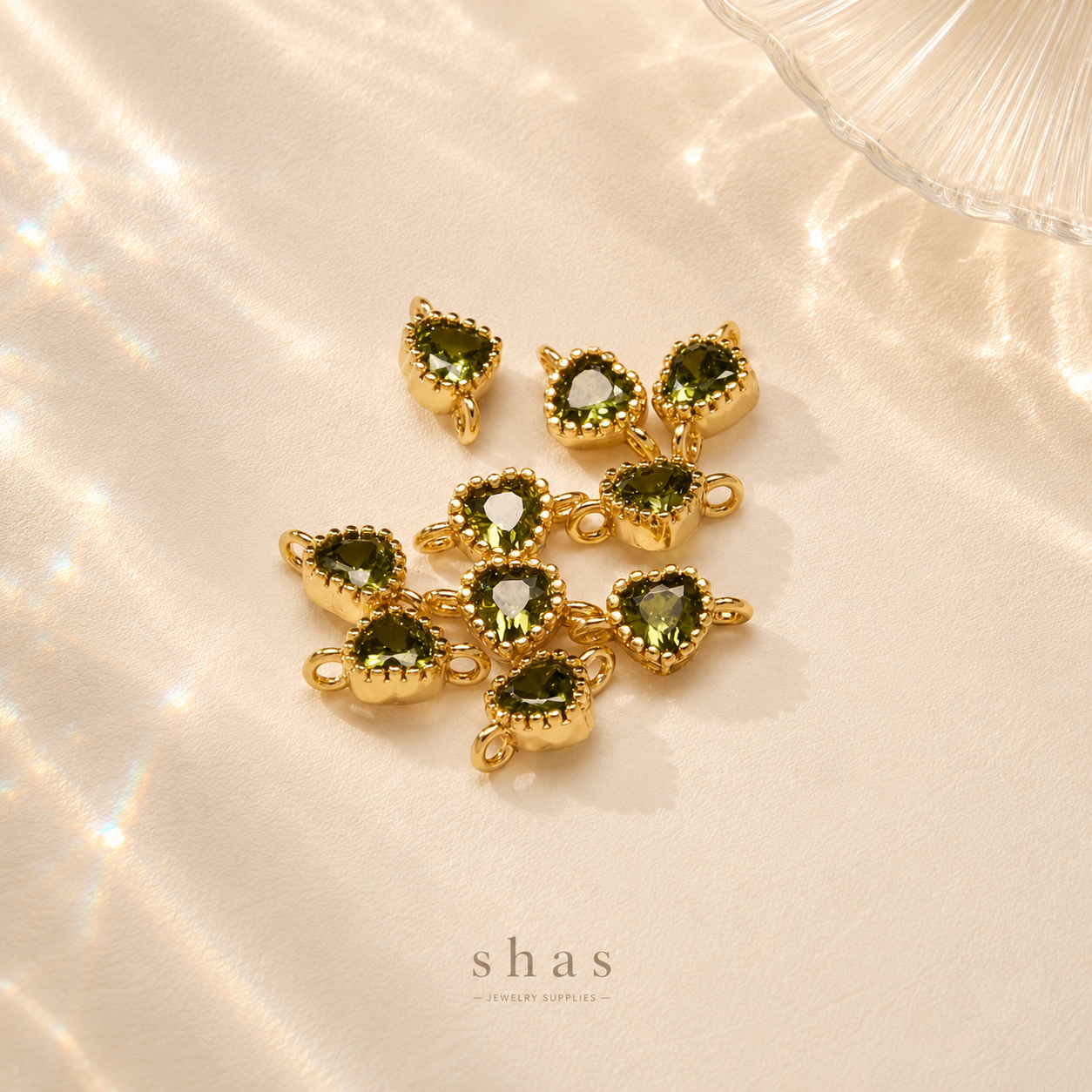 GPC05J1 Olive green Heart Zircon connector 14k gold plated ( 1 pc ) Anti tarnish