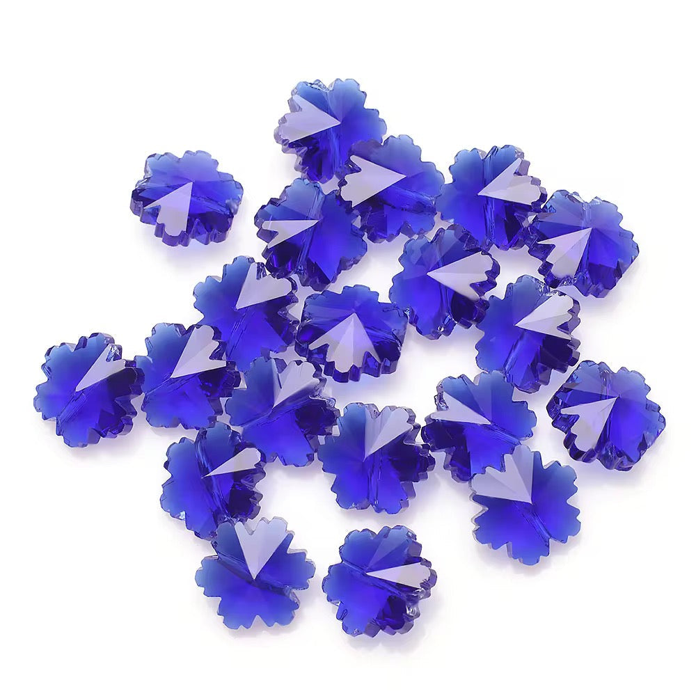 GB27 Snowflake Flower Faceted Crystal glass beads ( 1 pc )