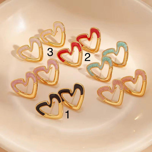 ESJ02G Heart earrings -  18k Gold PVD plated 316 stainless steel - Anti tarnish
