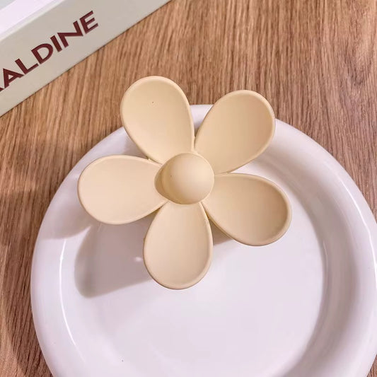 HA 16 (c) Cream Daisy Hawaii Floral Hair Claw Clip ( 1 pc )