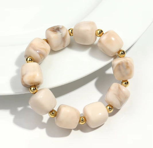 RJ 17 Shell Beaded Elastic Bracelet  - Anti tarnish