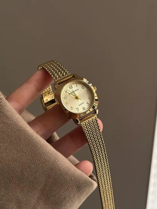 VW 21 - 18k Gold PVD plated stainless steel - Anti tarnish