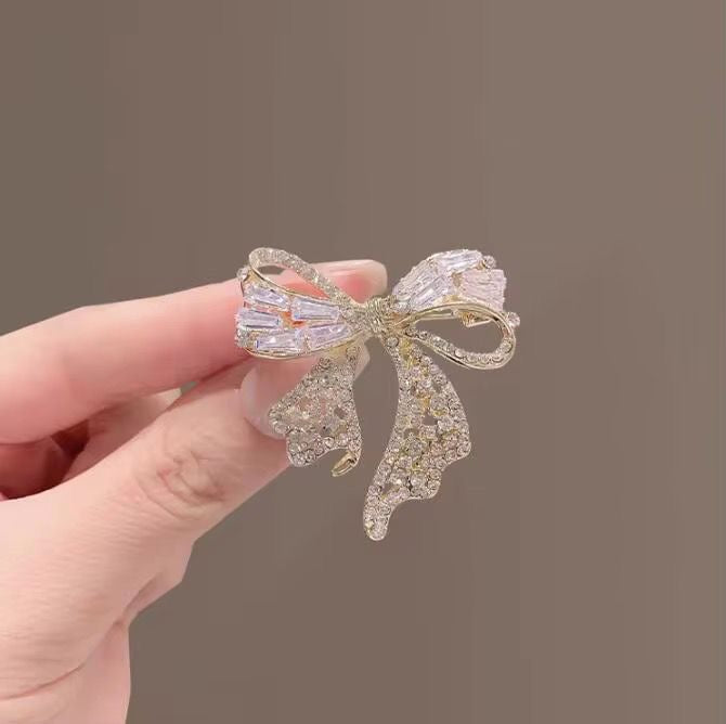 BR 52 Minimalistic Bow Zircon Brooch ( 1 PC ) Anti Resistant
