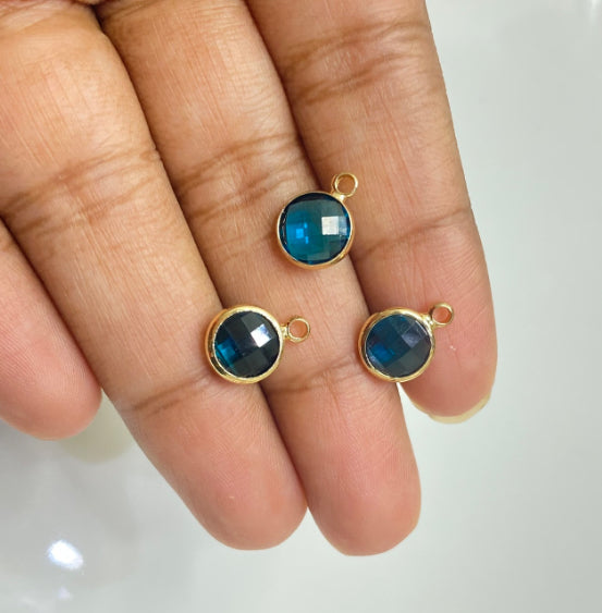CZ 535 Sea blue round gold plated crystal charm ( 1 pc ) Anti tarnish