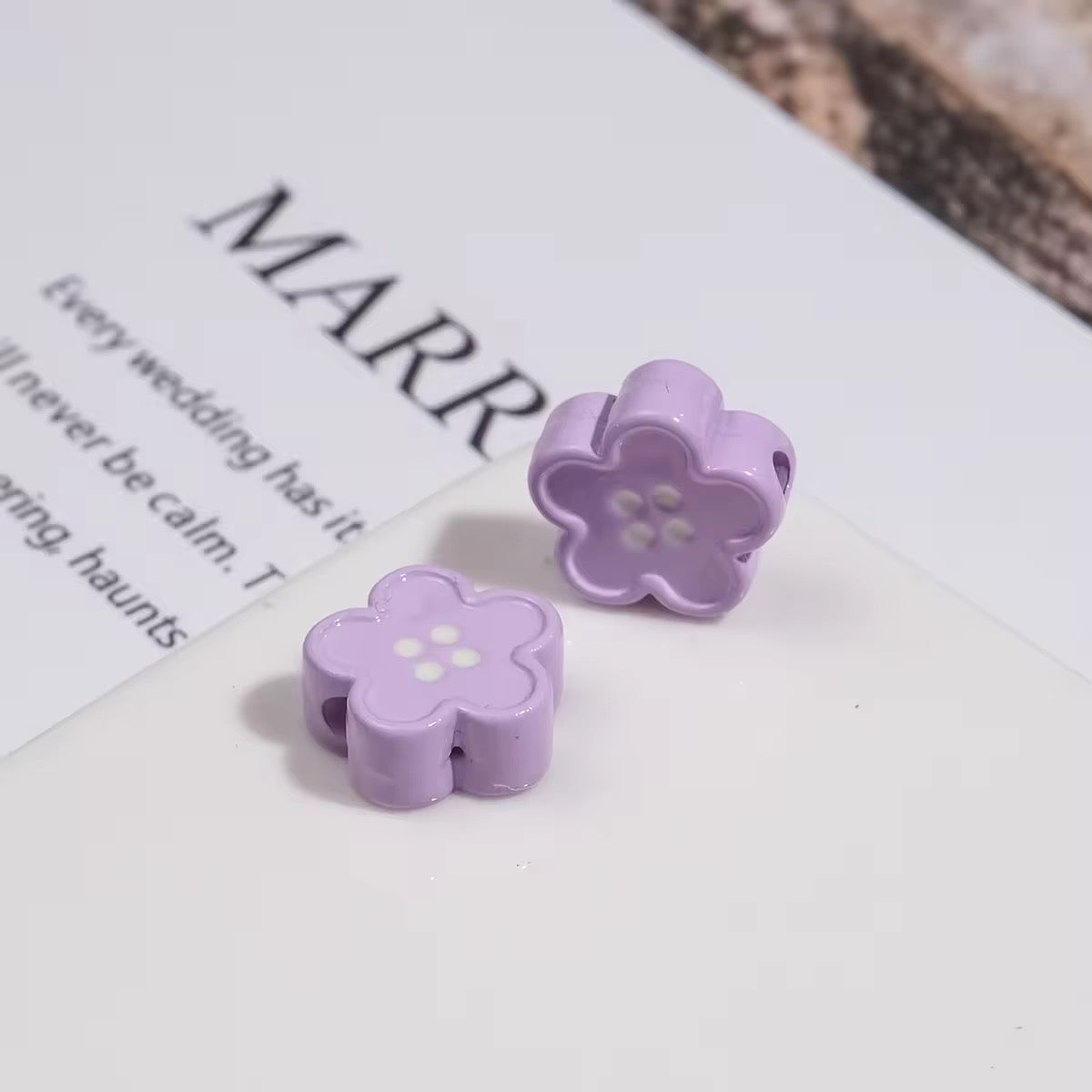 BBB 329 (c) Violet Floral Button Shiny Bead ( 1 pc ) UV Plated Acrylic ( 12 mm )