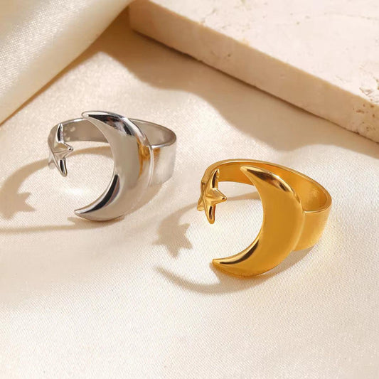RSJ27A Moon & Star Ring