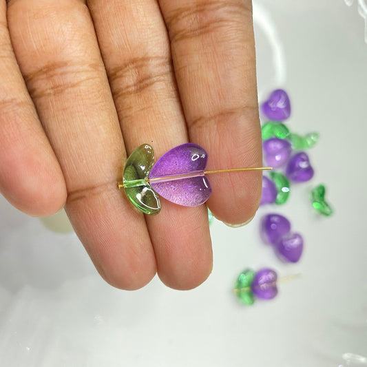 GB608 purple heart glass flower bead