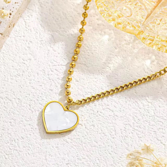 SJ 756 Heart Shell Modern Necklace - 18k Gold PVD plated stainless steel - Anti tarnish