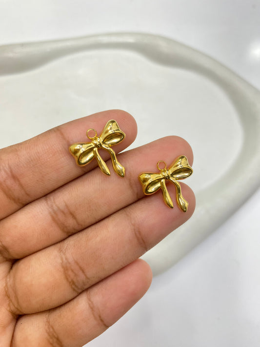 SS 2446 - Bow charm 18k gold  plated Stainless steel ( 1 pc ) Anti tarnish