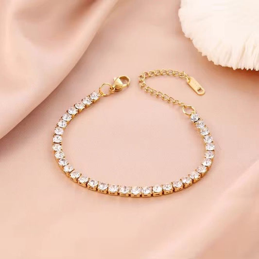 BSJ17C Clear zircon Bracelet - 18K Gold PVD plated