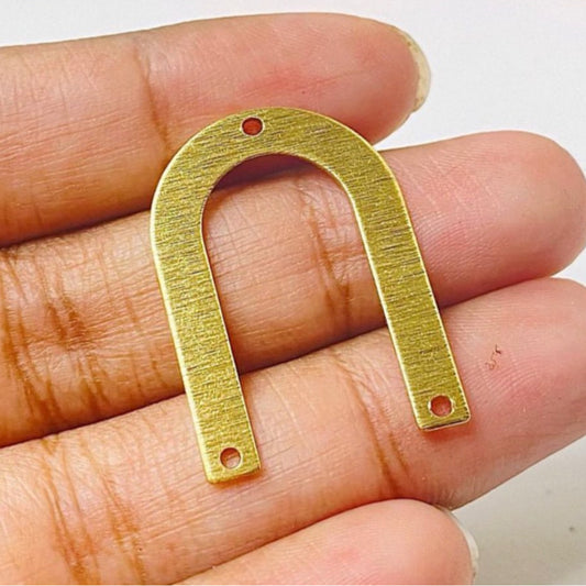 SS 85 U shape charm