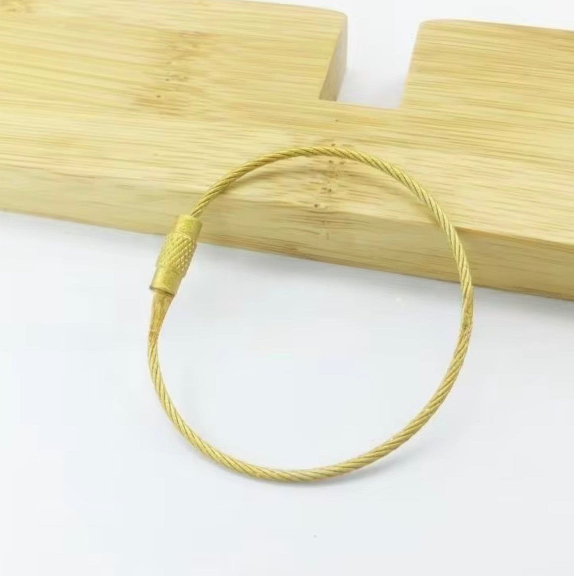 KC30  Loop Cable Key Ring Wire Keychain ( 1 pc ) Screw lock Key Ring ( 1.5 * 150 mm )