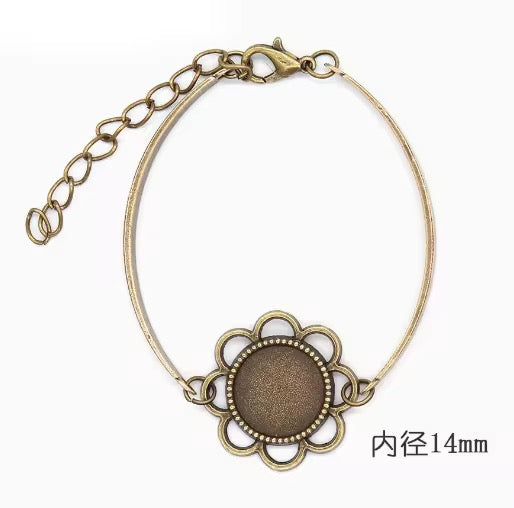 BBB 422 (j) Bracelet Bronze cabochon ( 1 pc ) tarnish resistant
