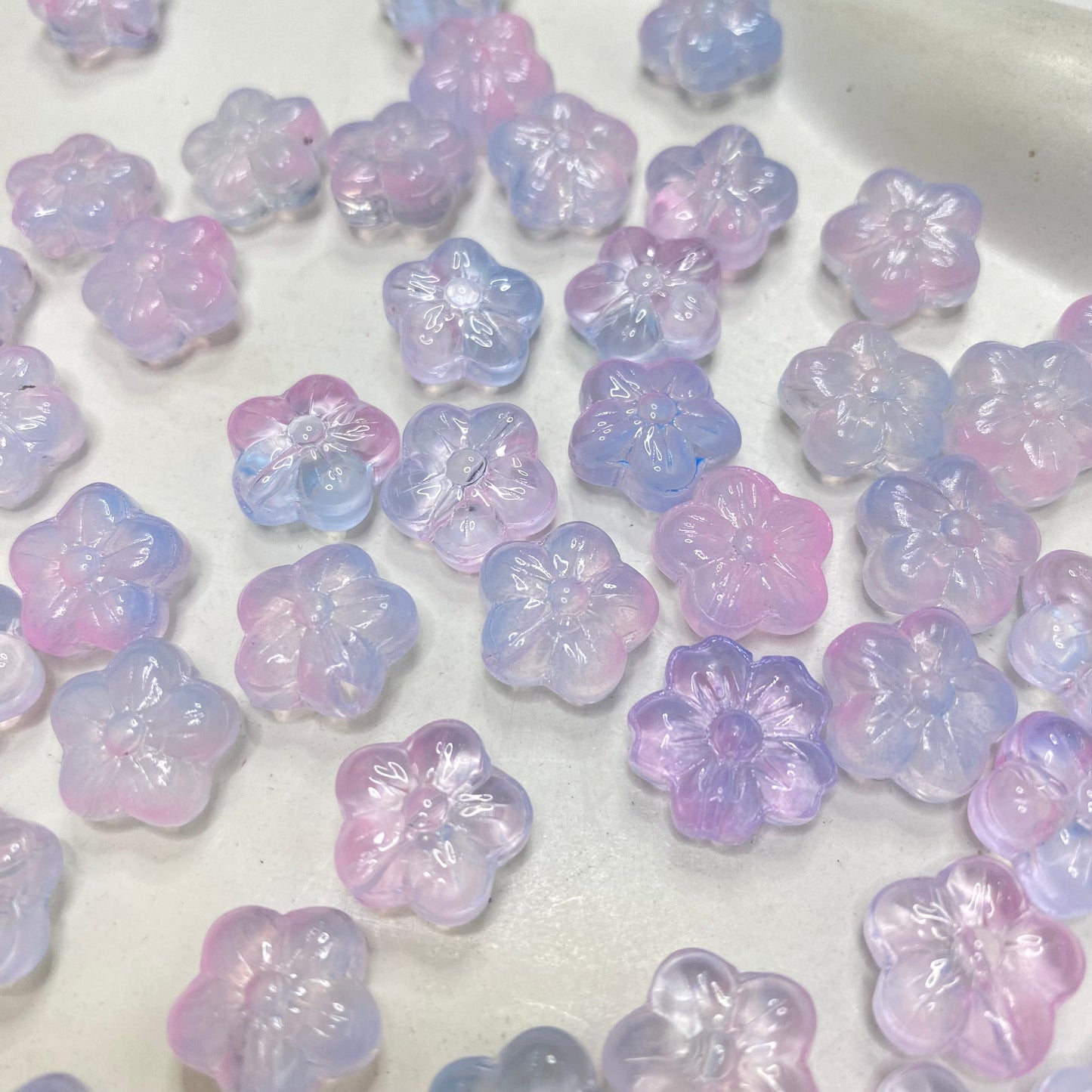 GB34 Golden glitter clear Flower glass bead ( 1 pc )