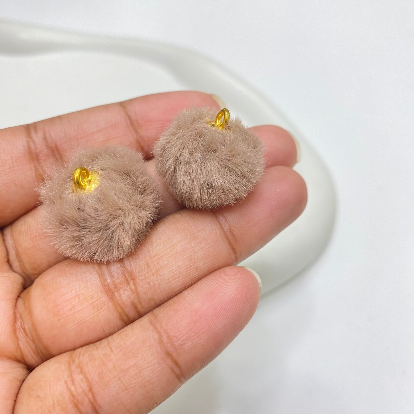 PP 1639 Ash brown Fluffy Pom Pom with hook ( 1 pc )