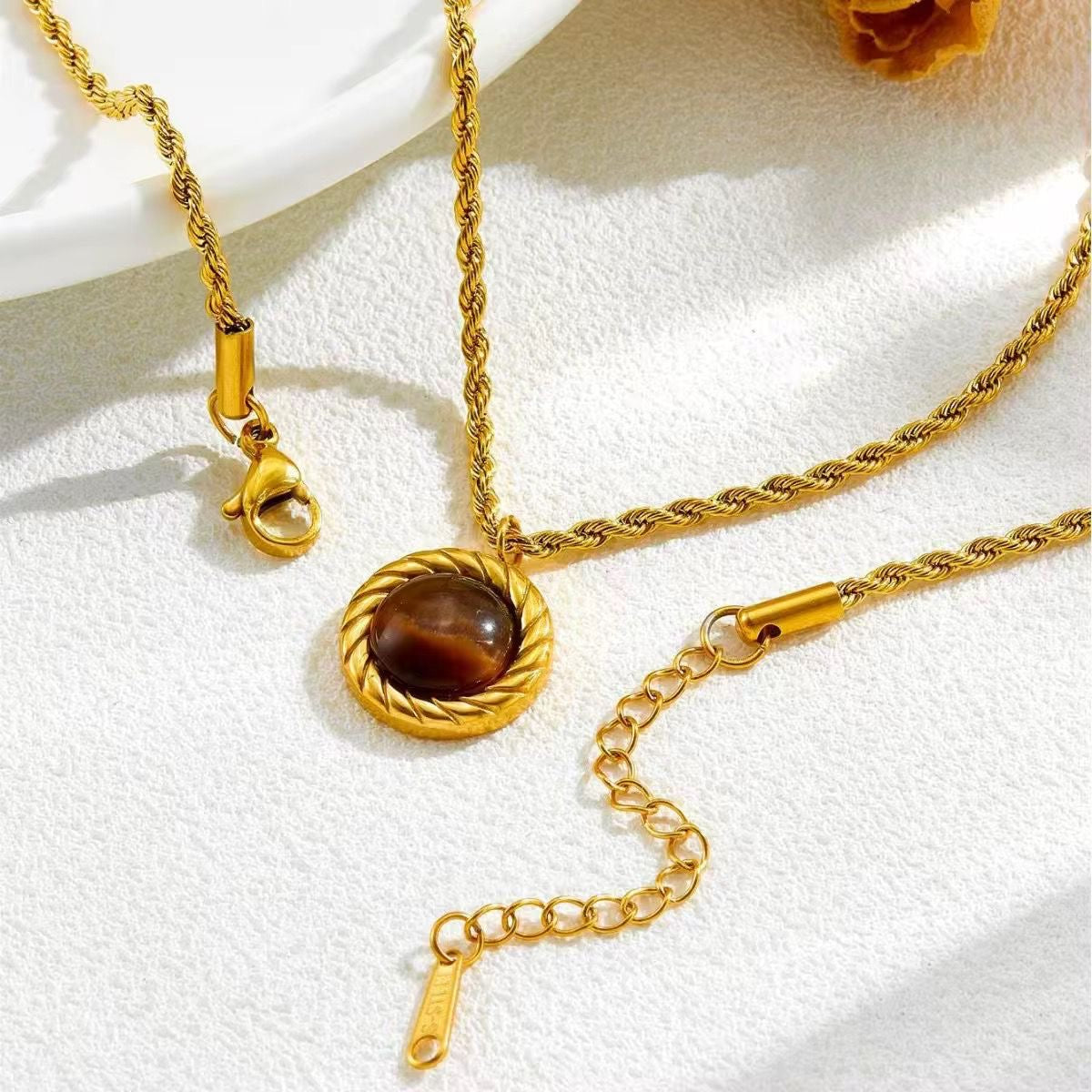 SJ 758 Tiger Eye stone Retro Twist Necklace - 18k Gold PVD plated stainless steel - Anti tarnish