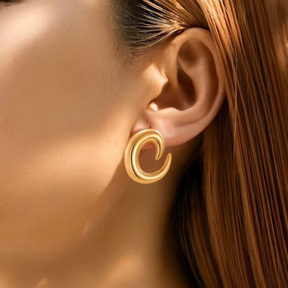 ESJ11B C Curve Stud Earring - 18k Gold PVD plated 316 stainless steel - Anti tarnish