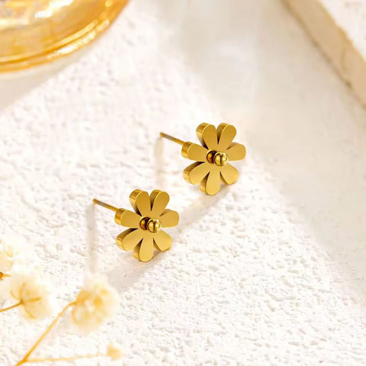 SJ 780 Daisy Minimalistic Stud Earring - 18k Gold PVD plated stainless steel - Anti tarnish