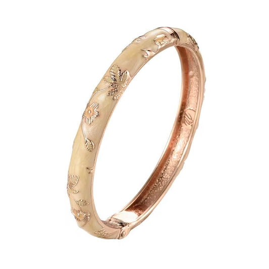 GP 25 floral Vintage Cuff - Anti tarnish