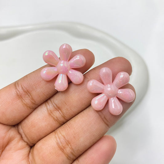 BBB 122 (E) Uv plated shiny irrediscent Acrylic flower bead (1PC)