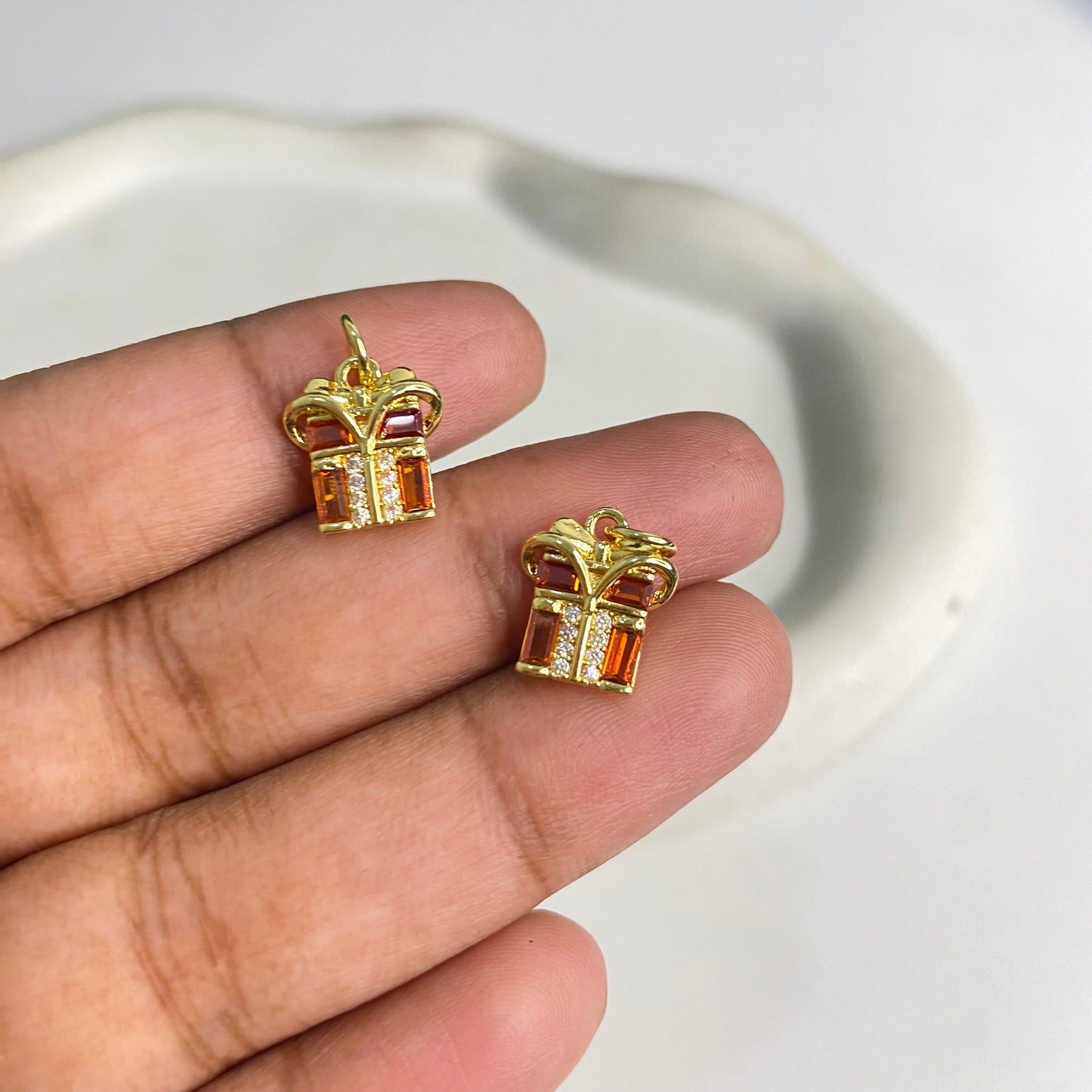 SS 1183 Gift Christmas Zircon charm 18k gold plated ( 1 pc ) Anti tarnish ( 12:11 mm )