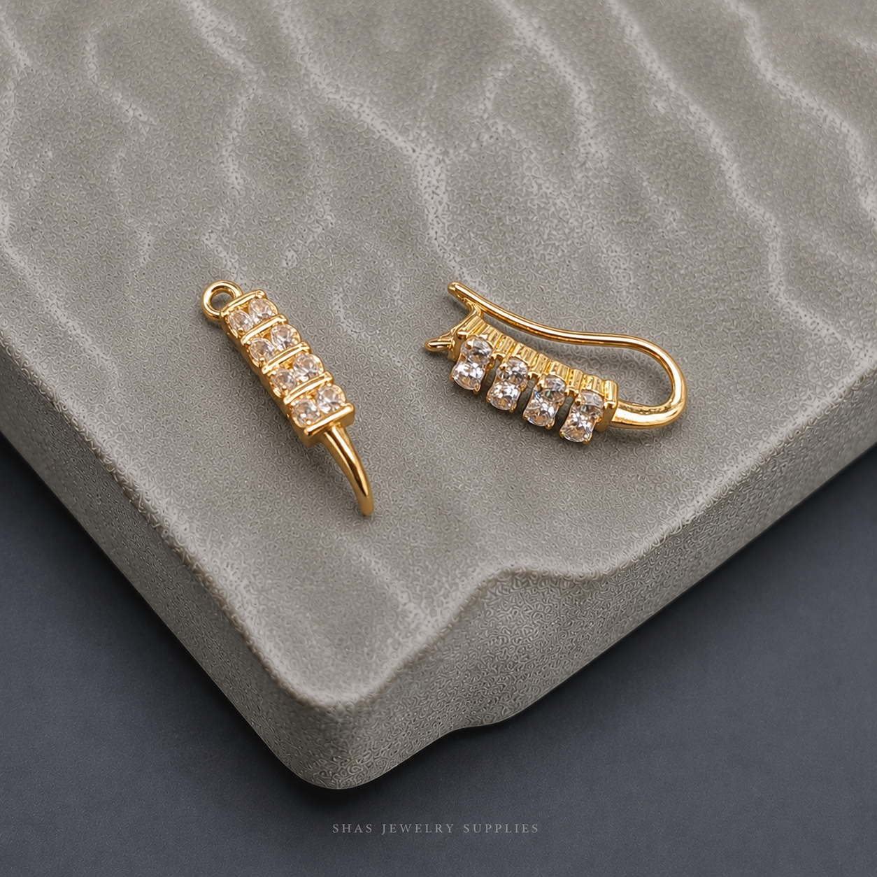 ZS01T Double line Zircon Hook 18k gold Plated ( 2 pc )