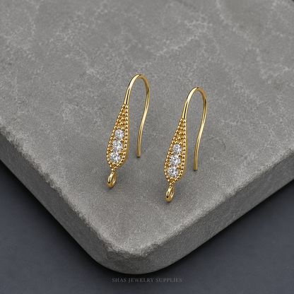 ZS01W Zircon Hook 18k gold Plated ( 2 pc )