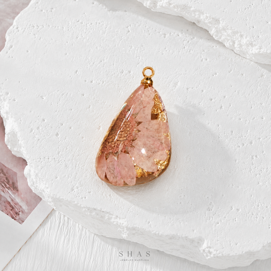 RFC01M Pink Petal Resin Flower Pendant Charm ( 1 pc )
