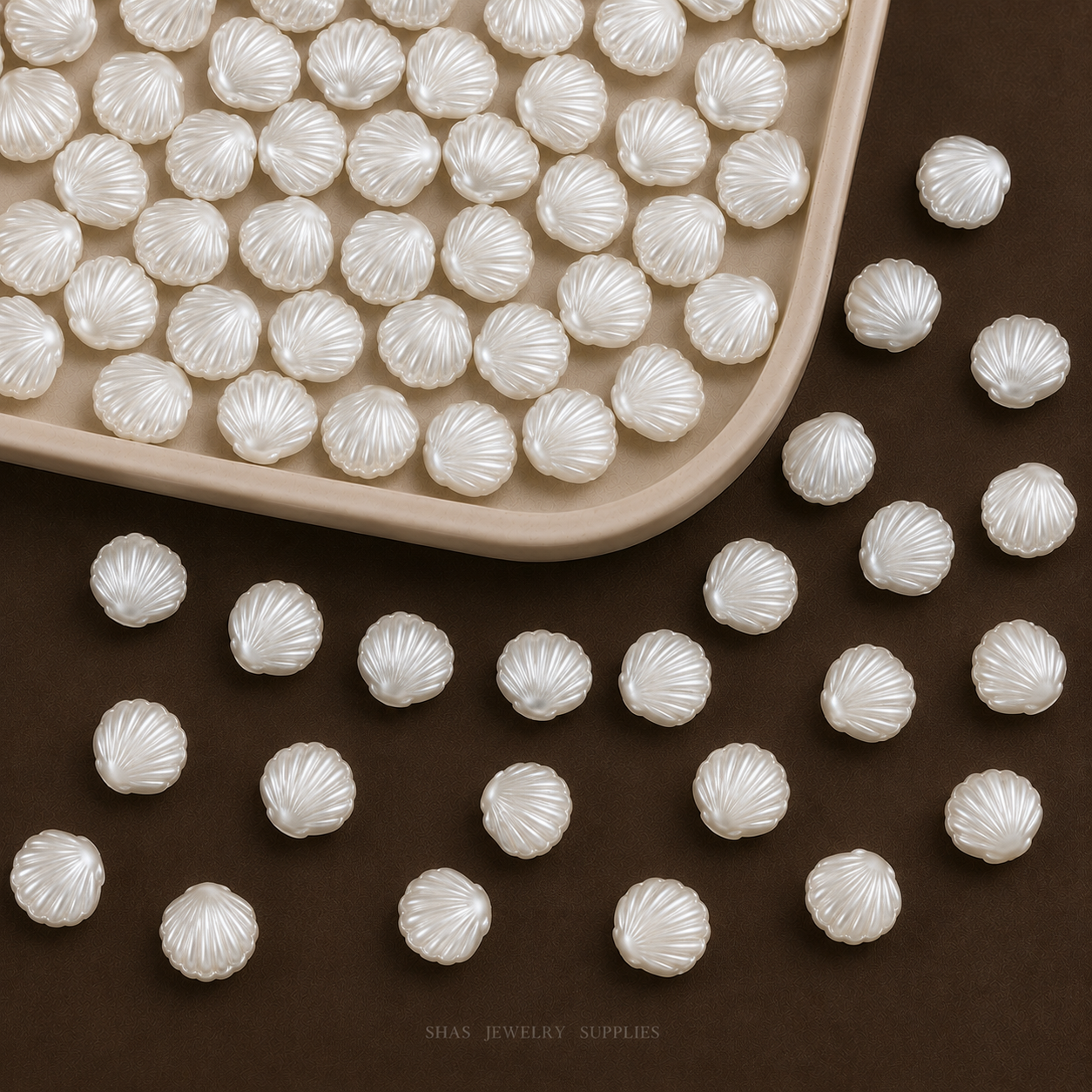 AB10D Pearl Scallop Shell Acrylic bead ( 1 pc )