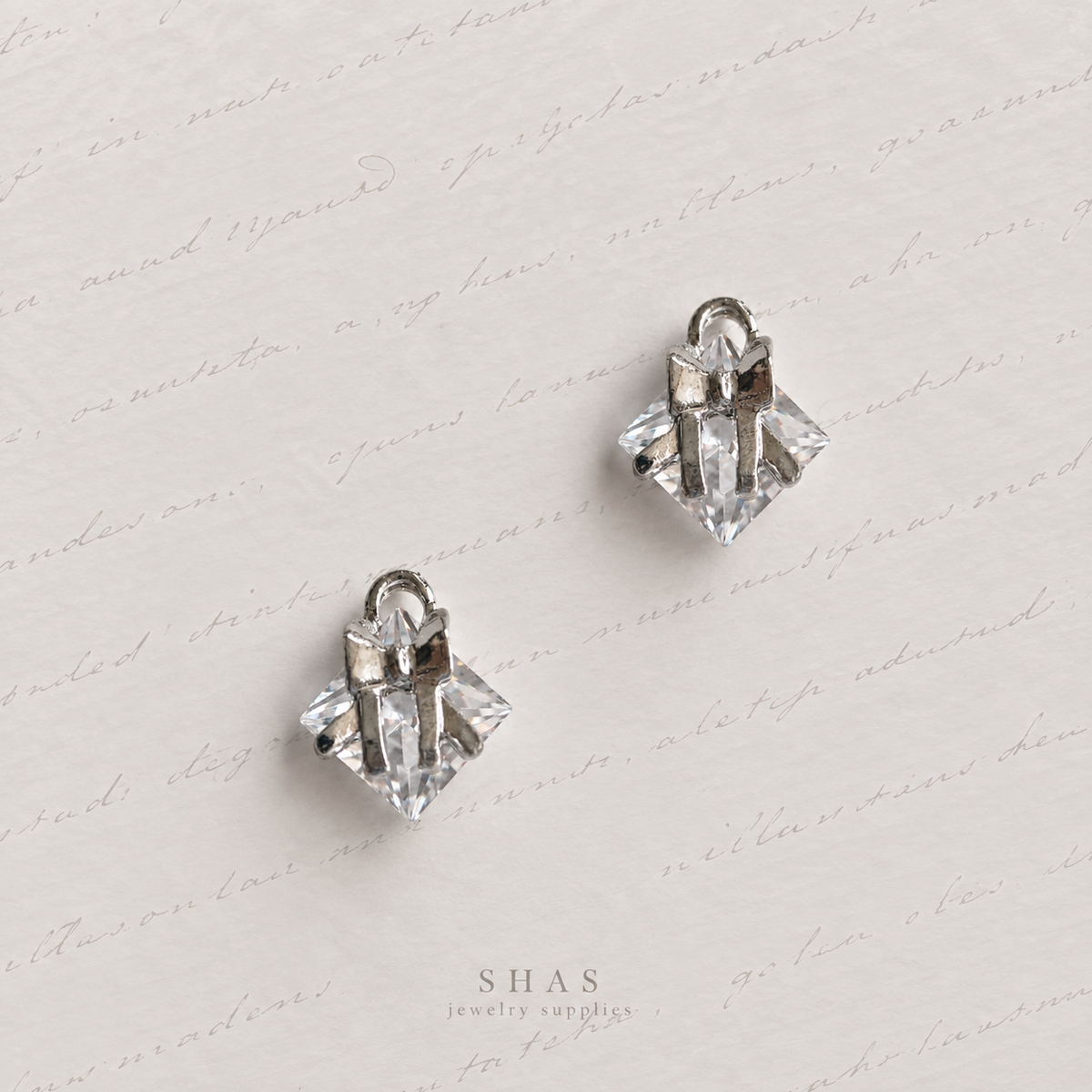 AC07 White Zircon Bow Y2K Alloy Charm ( 1 pc )