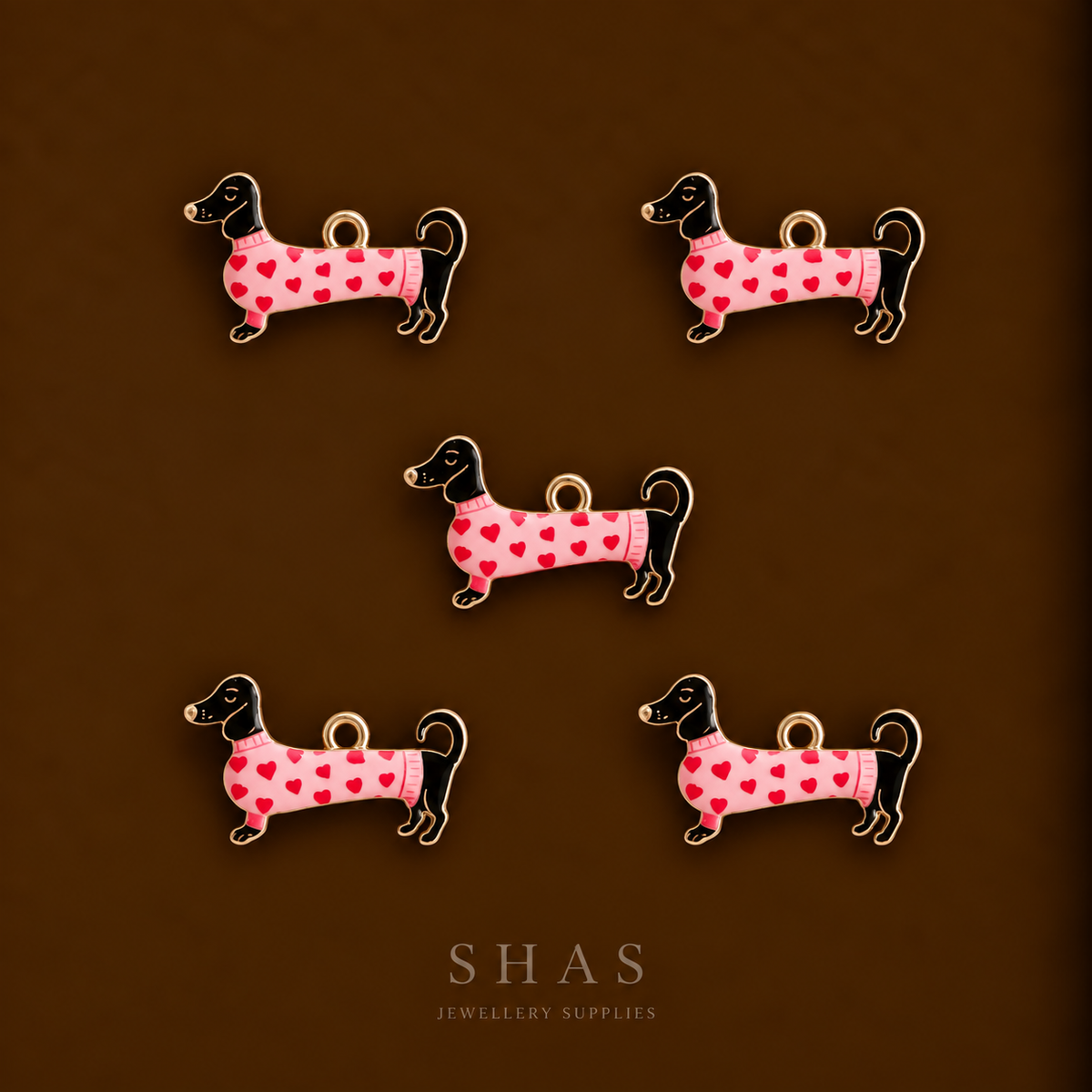 APC03F Dachshund in Heart Sweater Alloy Printed Charm ( 1 PC )
