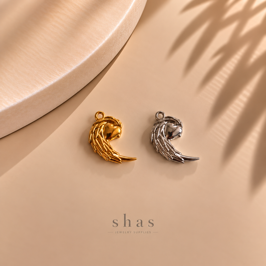 SC21P Heart Wings Charm ( 1 pc ) PVD Plated