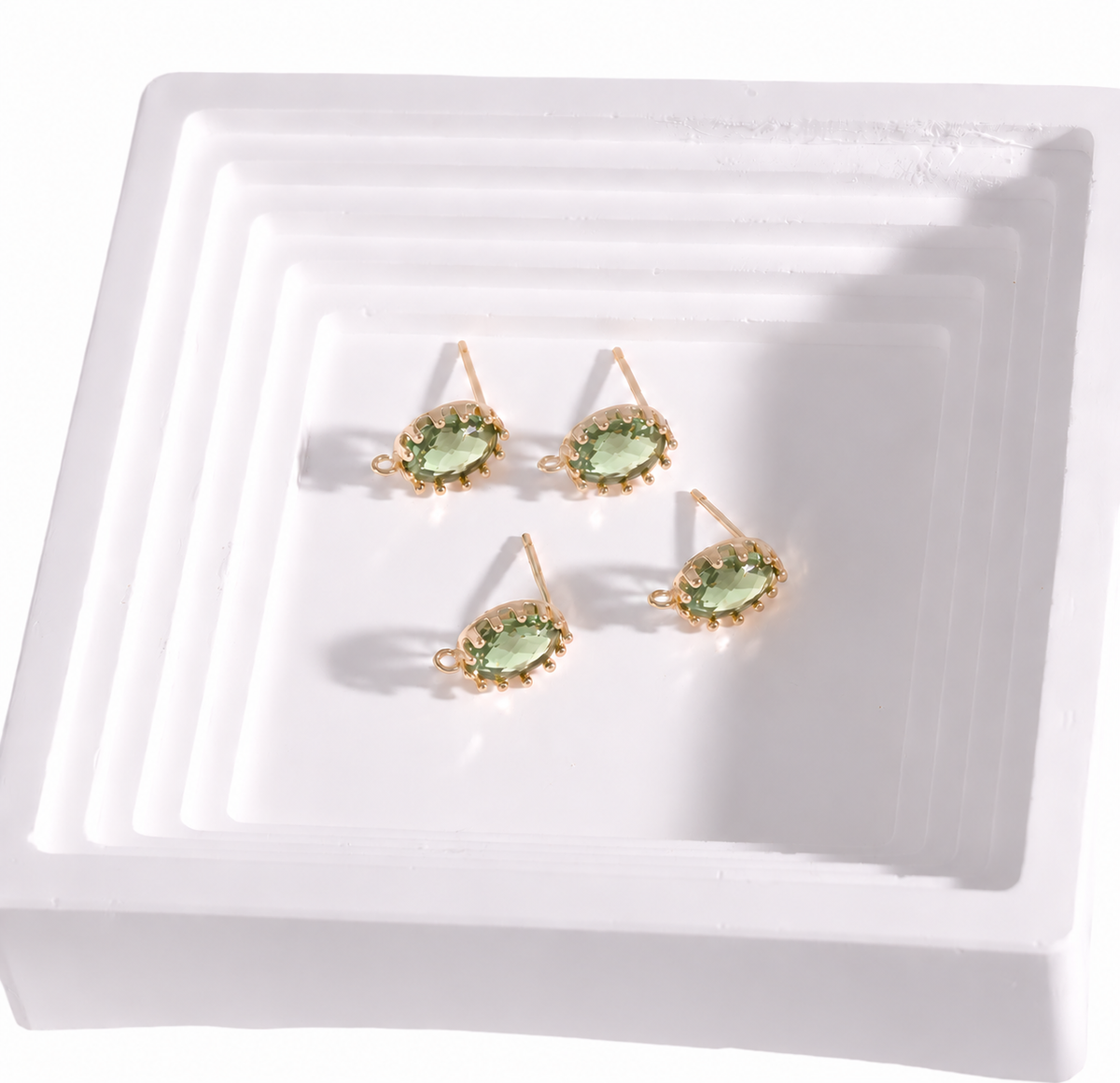ZS03X Light Green Oval zircon gold plated stud ( 2 pc ) anti tarnish