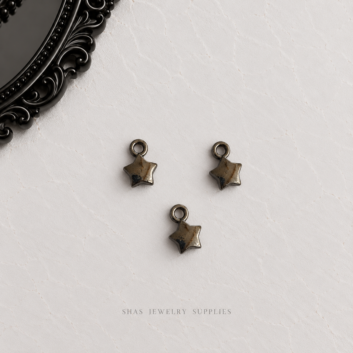 AC03A Tiny Stars Gunmetal  Gothic Charm ( 1 pc ) High Quality Alloy